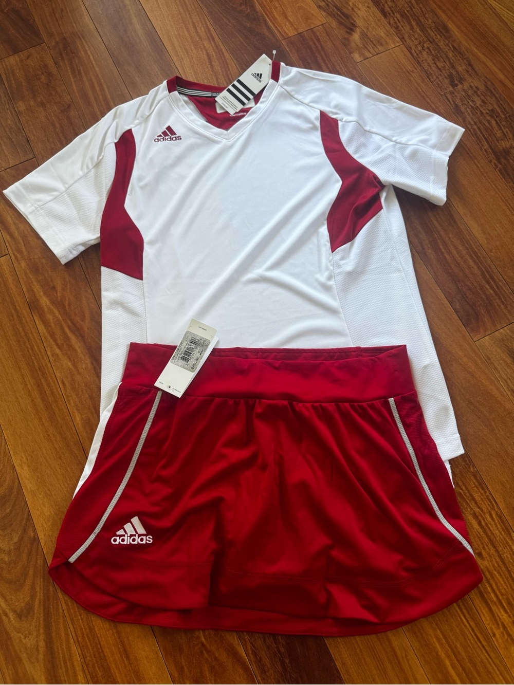 adidas women’s Utility shirt matches Red White utility skirt